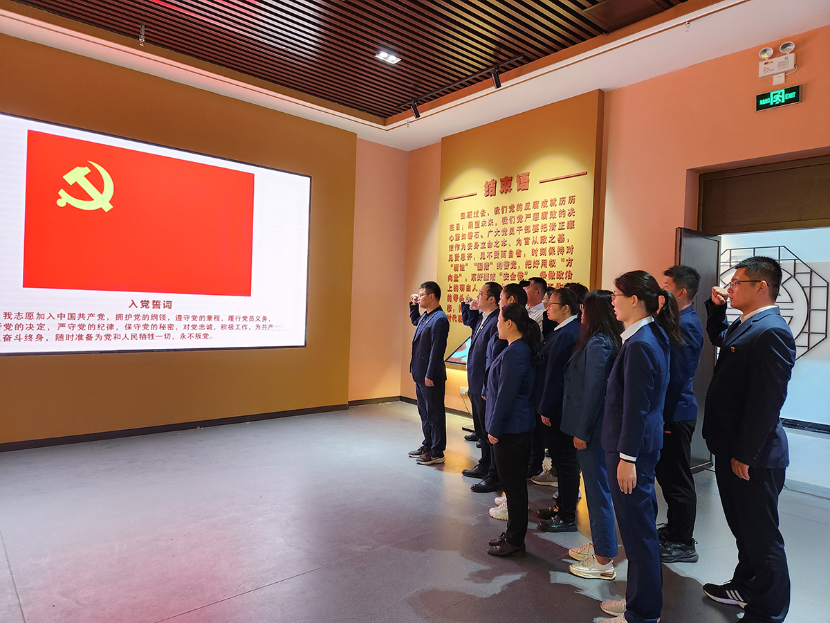 74231398.jpg 1 拷贝.jpg